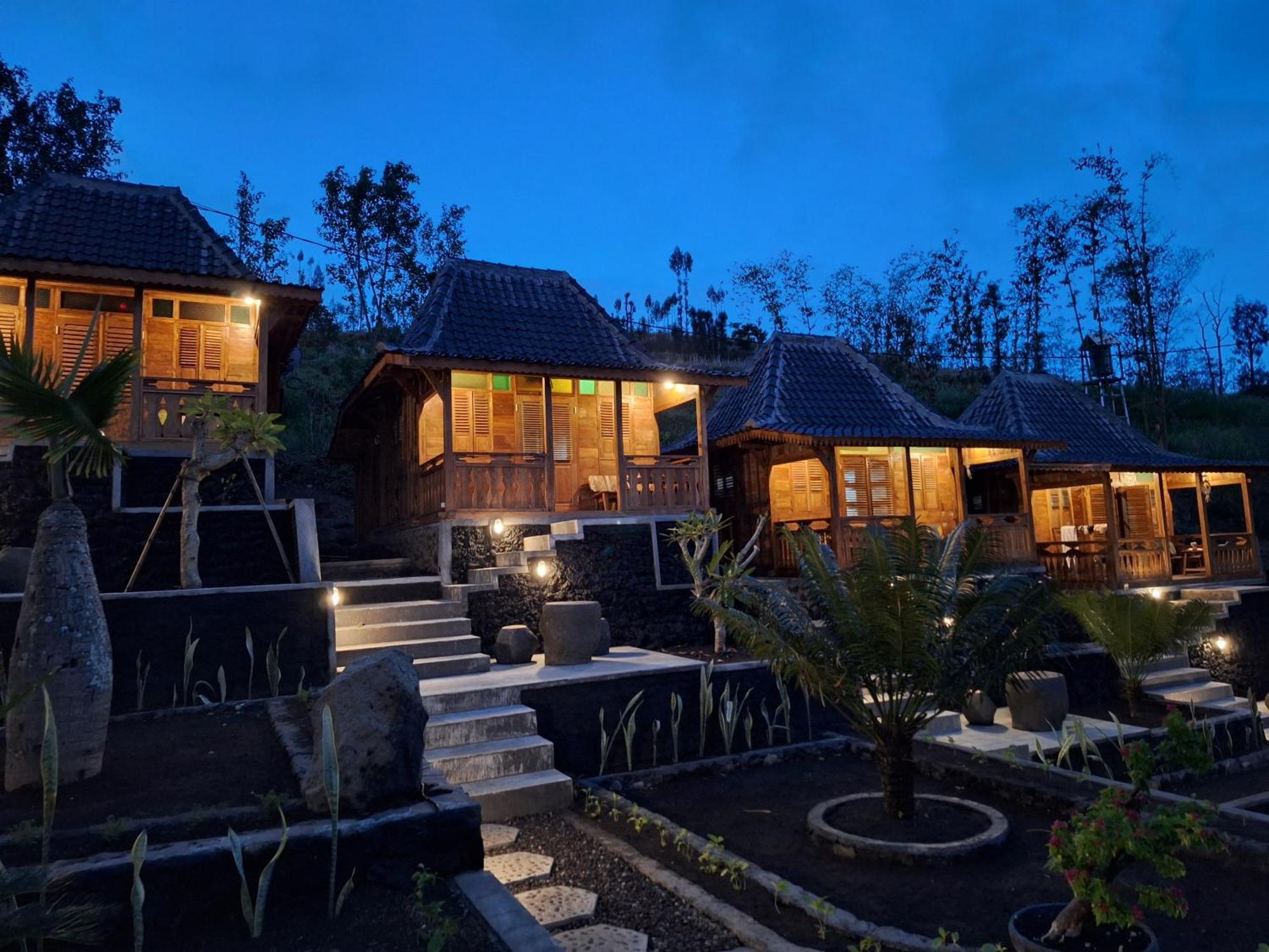 Black Lava Hostel And Lodge Kintamani  Room photo